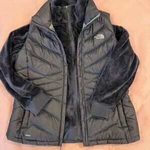 Woman's North Face XL Fleece and Vest